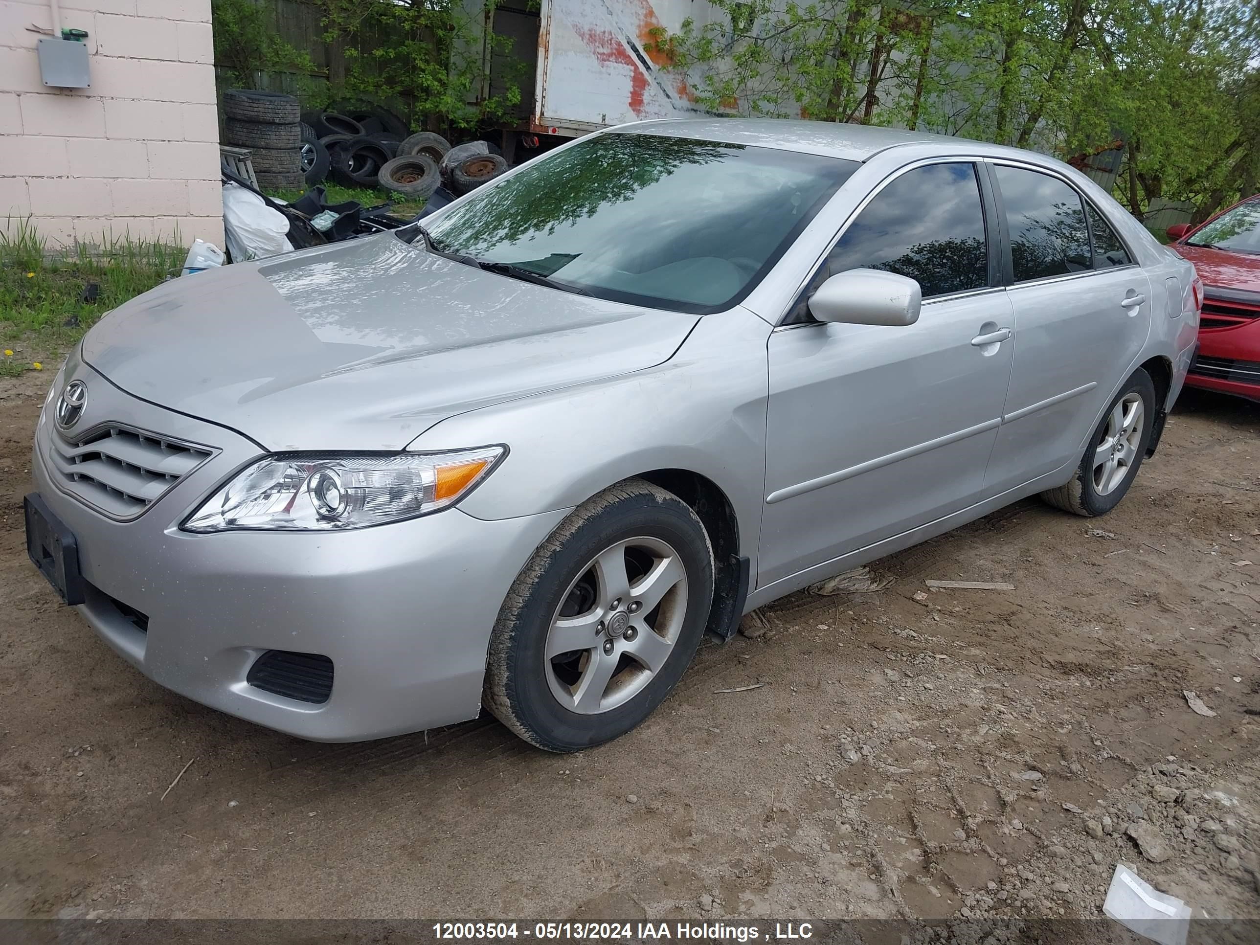 Photo 1 VIN: 4T1BF3EK6AU069431 - TOYOTA CAMRY 