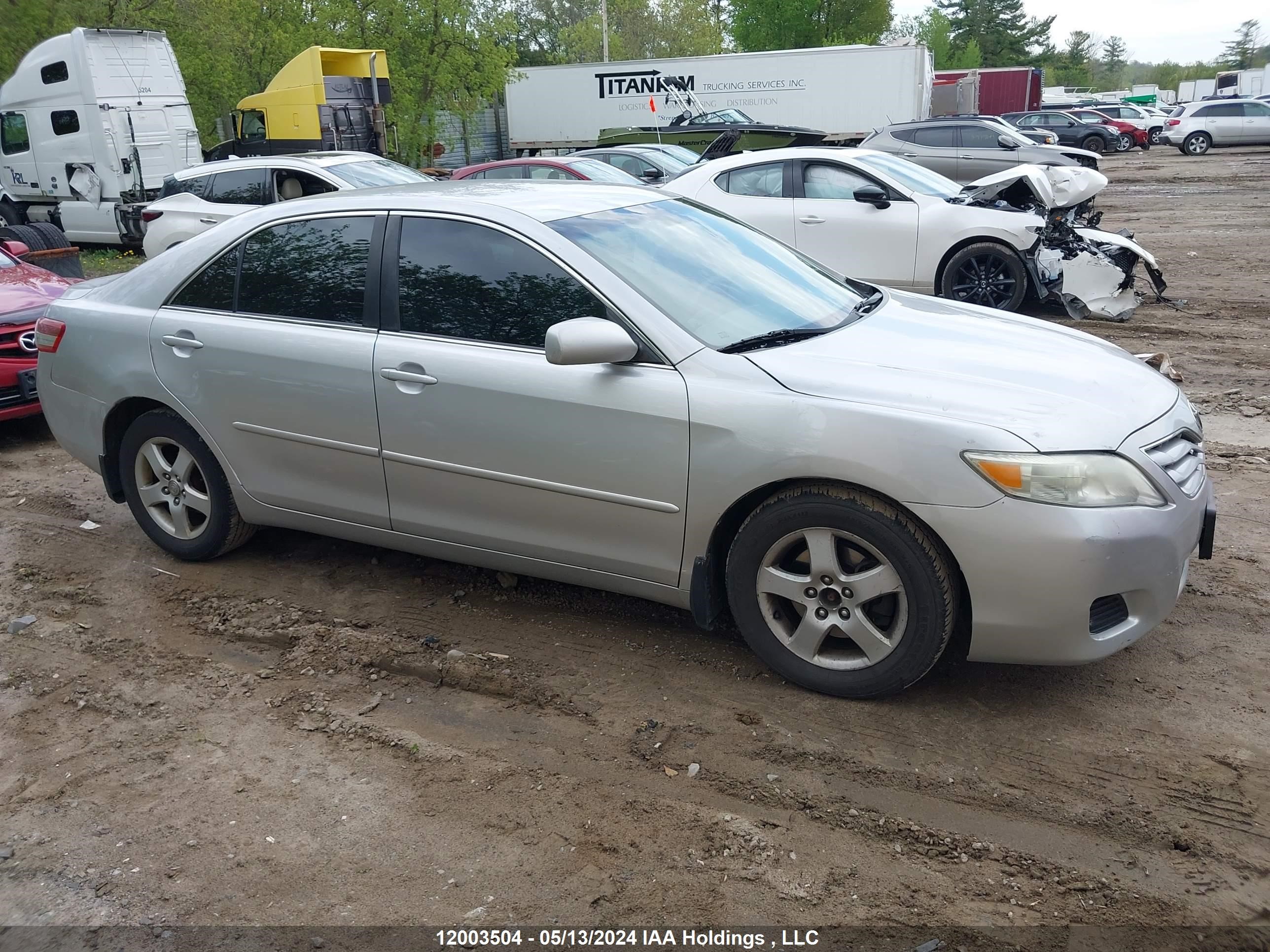 Photo 12 VIN: 4T1BF3EK6AU069431 - TOYOTA CAMRY 