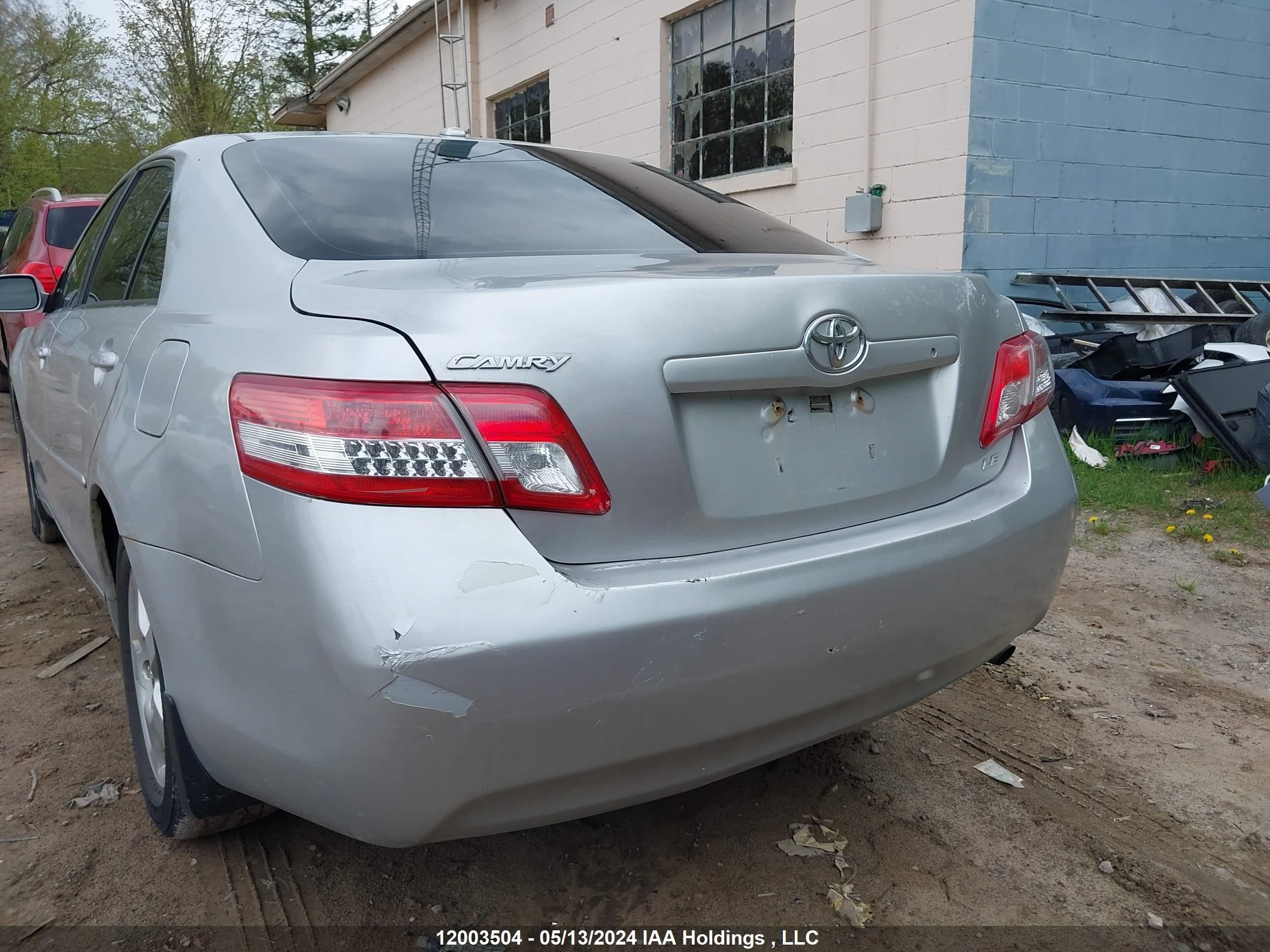 Photo 5 VIN: 4T1BF3EK6AU069431 - TOYOTA CAMRY 