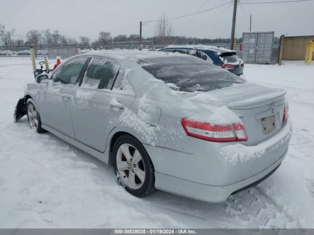 Photo 2 VIN: 4T1BF3EK6AU075990 - TOYOTA CAMRY 