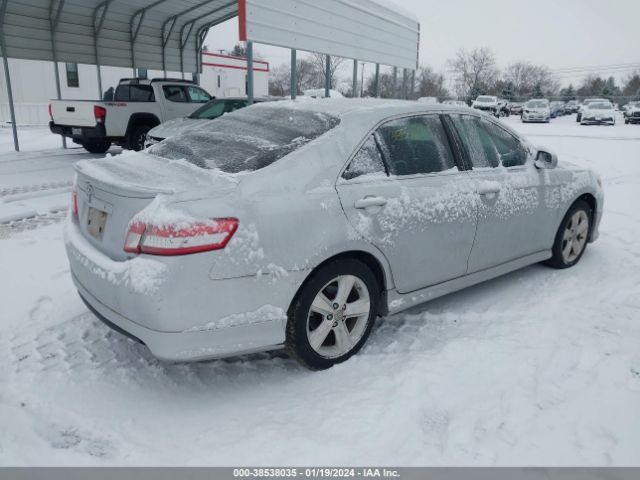 Photo 3 VIN: 4T1BF3EK6AU075990 - TOYOTA CAMRY 