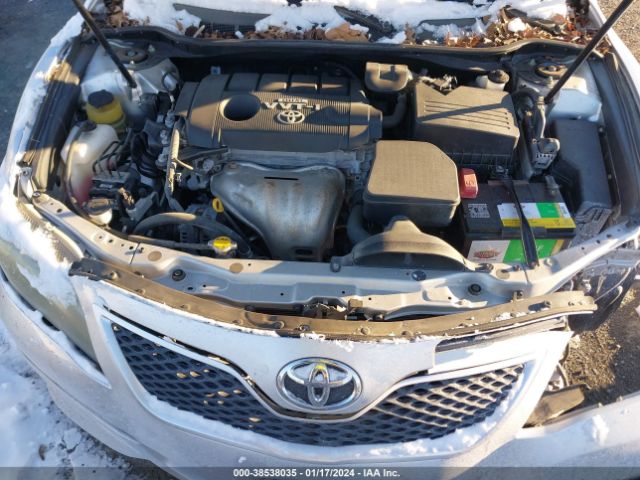 Photo 9 VIN: 4T1BF3EK6AU075990 - TOYOTA CAMRY 