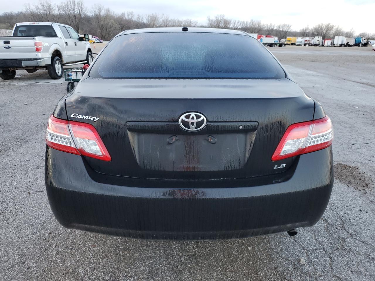 Photo 5 VIN: 4T1BF3EK6AU077187 - TOYOTA CAMRY 