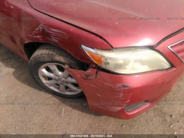 Photo 5 VIN: 4T1BF3EK6AU077819 - TOYOTA CAMRY 