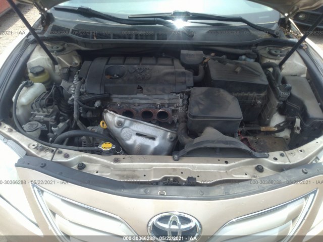 Photo 9 VIN: 4T1BF3EK6AU087587 - TOYOTA CAMRY 