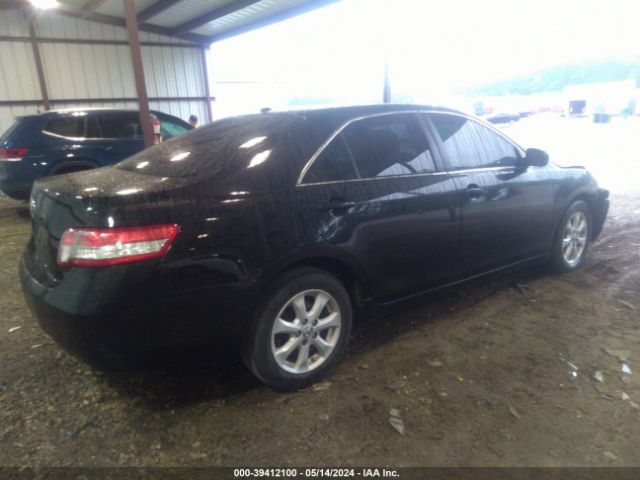 Photo 3 VIN: 4T1BF3EK6AU099691 - TOYOTA CAMRY 