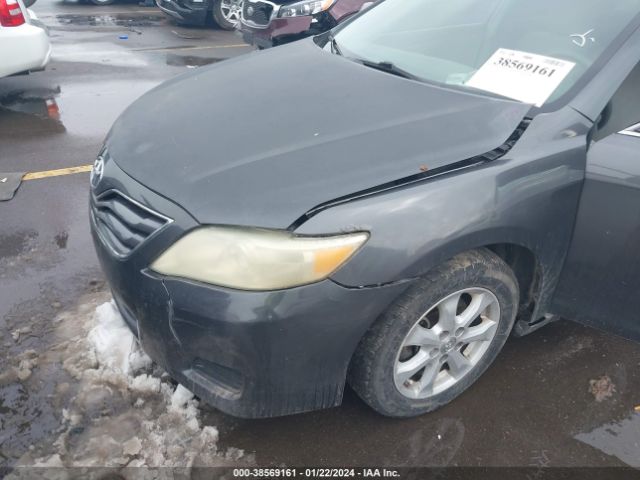 Photo 5 VIN: 4T1BF3EK6AU101701 - TOYOTA CAMRY 