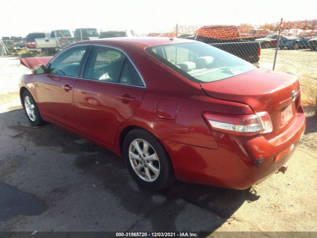 Photo 2 VIN: 4T1BF3EK6AU115243 - TOYOTA CAMRY 