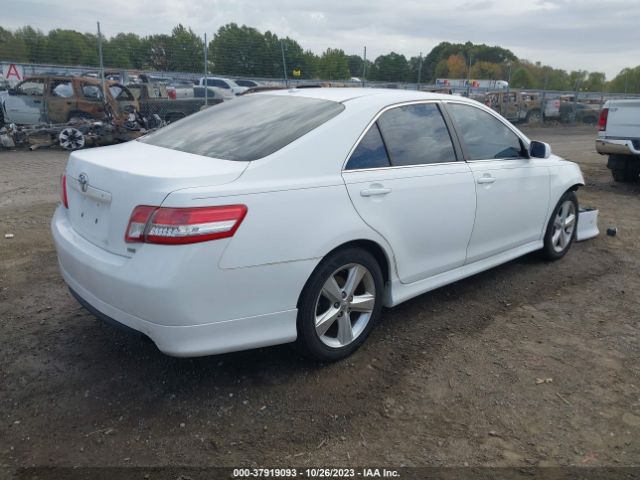 Photo 3 VIN: 4T1BF3EK6AU507400 - TOYOTA CAMRY 