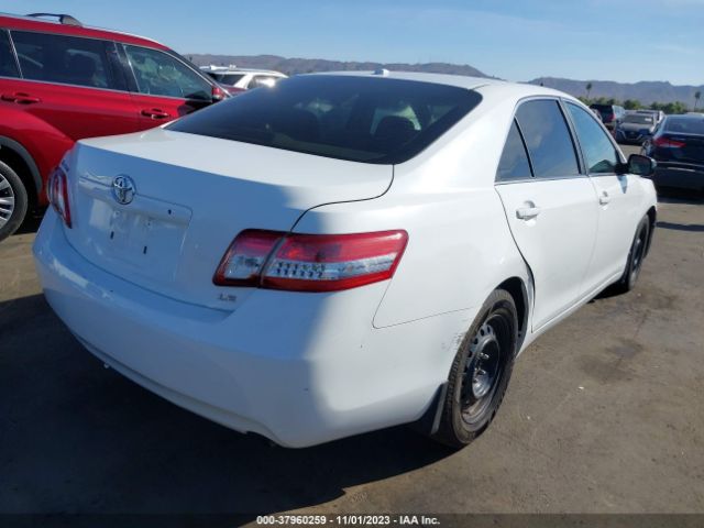 Photo 3 VIN: 4T1BF3EK6AU520566 - TOYOTA CAMRY 