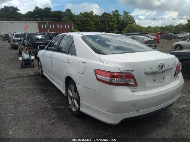 Photo 2 VIN: 4T1BF3EK6AU537383 - TOYOTA CAMRY 