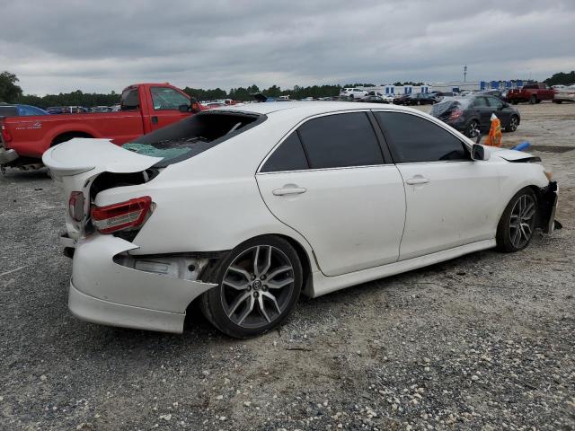 Photo 2 VIN: 4T1BF3EK6AU538923 - TOYOTA CAMRY BASE 