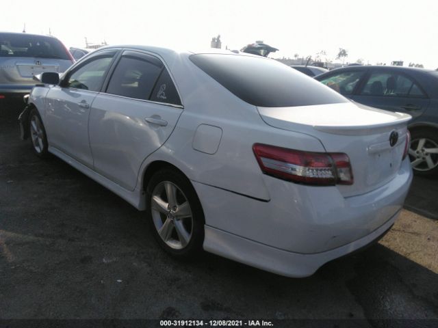 Photo 2 VIN: 4T1BF3EK6AU567581 - TOYOTA CAMRY 