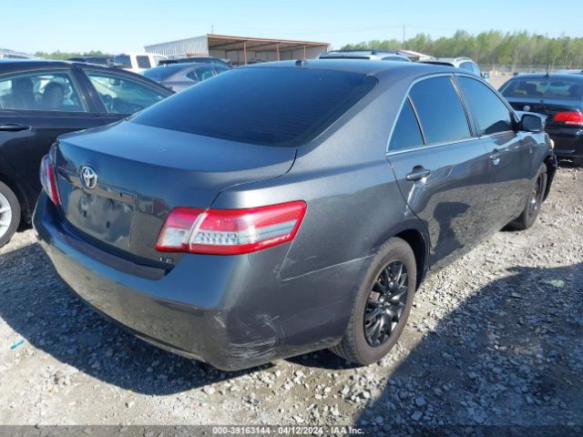 Photo 3 VIN: 4T1BF3EK6AU572666 - TOYOTA CAMRY 