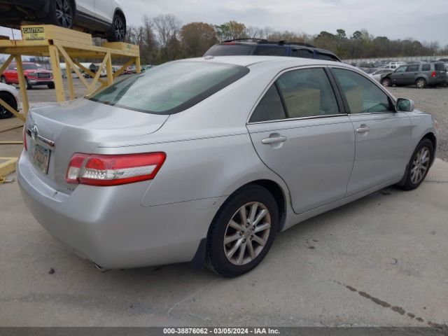 Photo 3 VIN: 4T1BF3EK6BU139687 - TOYOTA CAMRY 