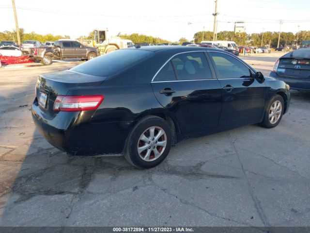 Photo 3 VIN: 4T1BF3EK6BU147918 - TOYOTA CAMRY 