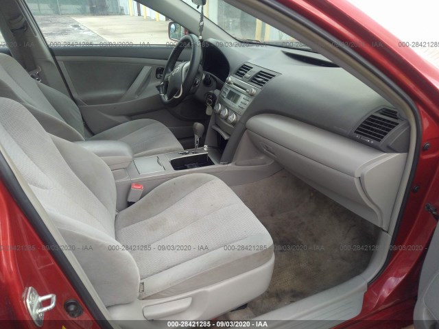 Photo 4 VIN: 4T1BF3EK6BU183950 - TOYOTA CAMRY 