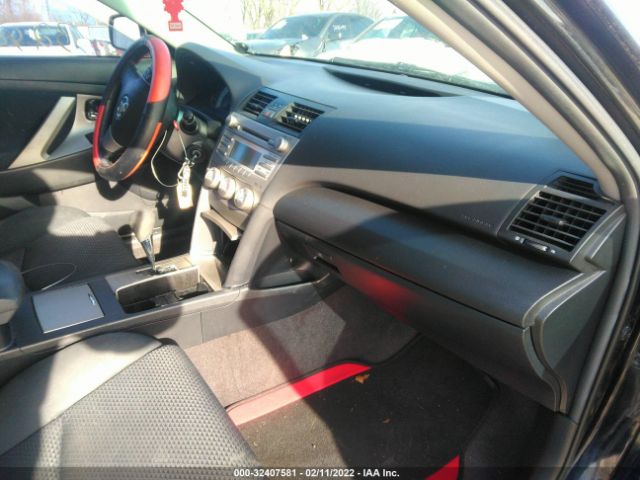 Photo 4 VIN: 4T1BF3EK6BU194060 - TOYOTA CAMRY 