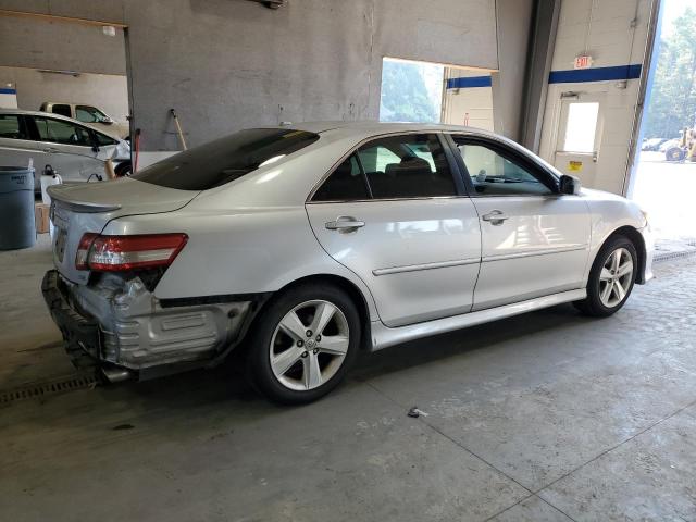 Photo 2 VIN: 4T1BF3EK6BU221631 - TOYOTA CAMRY BASE 