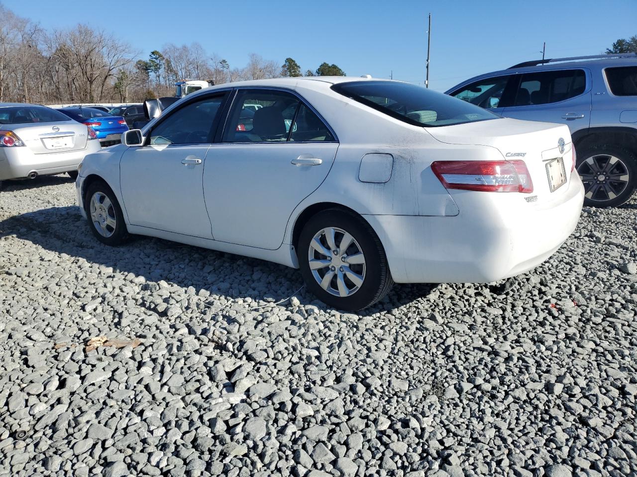 Photo 1 VIN: 4T1BF3EK6BU585869 - TOYOTA CAMRY 