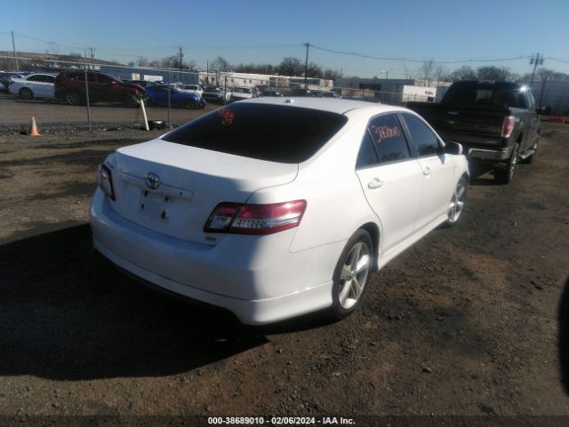 Photo 3 VIN: 4T1BF3EK6BU588786 - TOYOTA CAMRY 