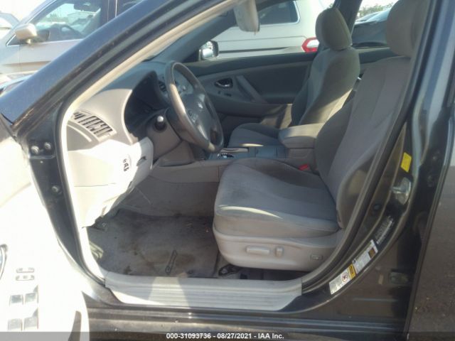 Photo 4 VIN: 4T1BF3EK6BU605540 - TOYOTA CAMRY 