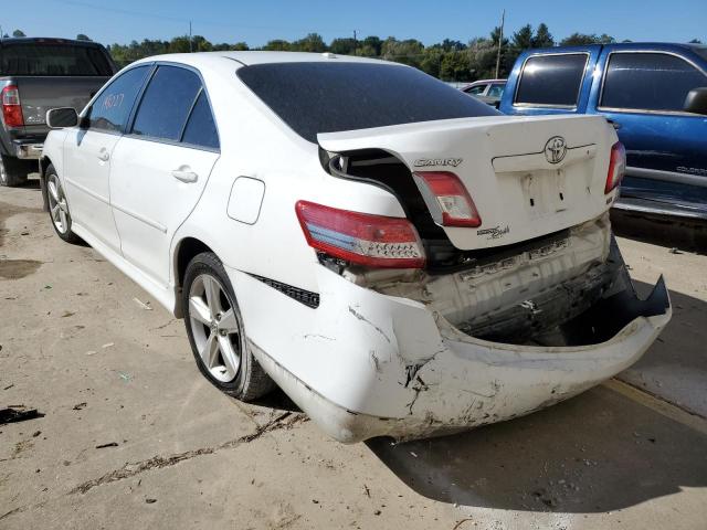 Photo 2 VIN: 4T1BF3EK6BU618689 - TOYOTA CAMRY BASE 