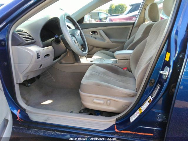 Photo 4 VIN: 4T1BF3EK6BU623116 - TOYOTA CAMRY 