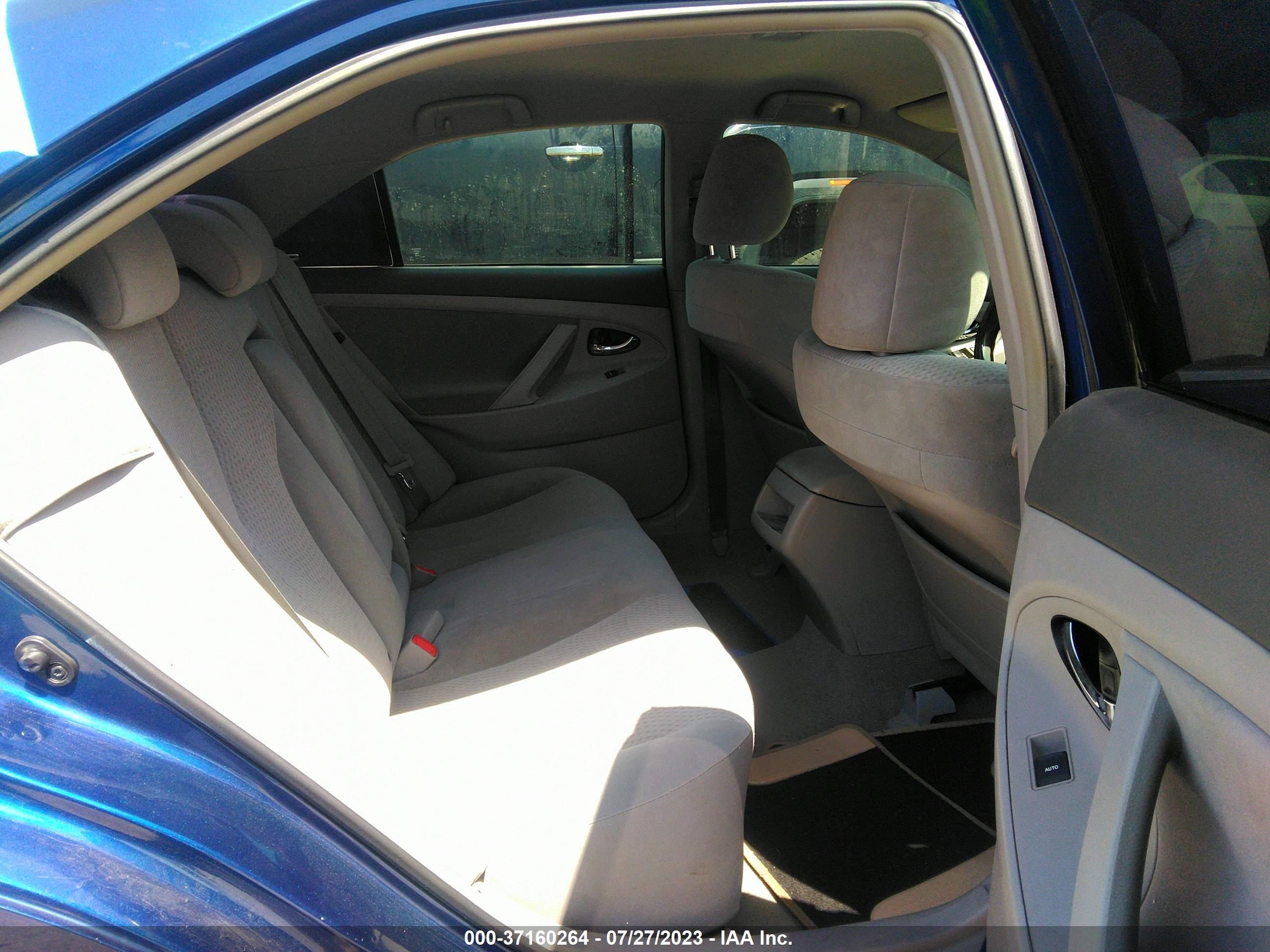 Photo 7 VIN: 4T1BF3EK6BU646038 - TOYOTA CAMRY 