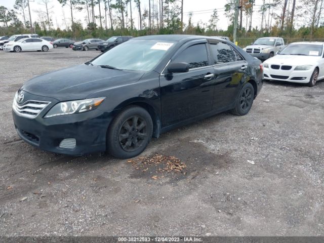 Photo 1 VIN: 4T1BF3EK6BU739609 - TOYOTA CAMRY 