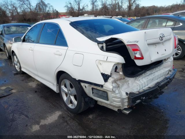 Photo 2 VIN: 4T1BF3EK6BU744521 - TOYOTA CAMRY 