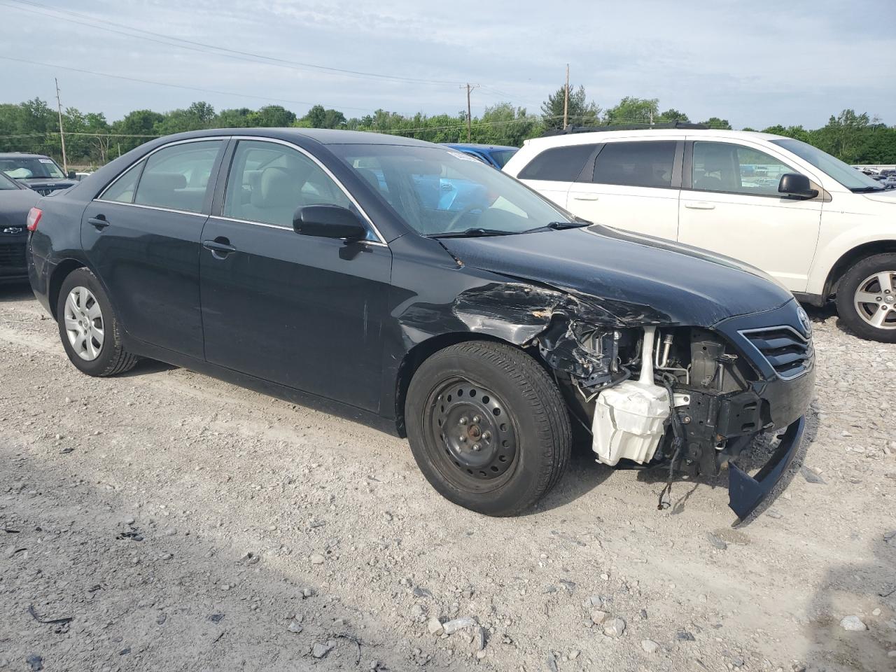 Photo 3 VIN: 4T1BF3EK6BU747239 - TOYOTA CAMRY 