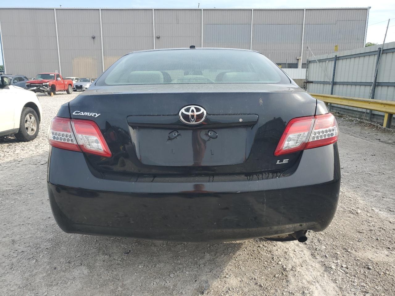 Photo 5 VIN: 4T1BF3EK6BU747239 - TOYOTA CAMRY 