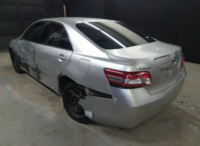 Photo 2 VIN: 4T1BF3EK7AU007309 - TOYOTA CAMRY 