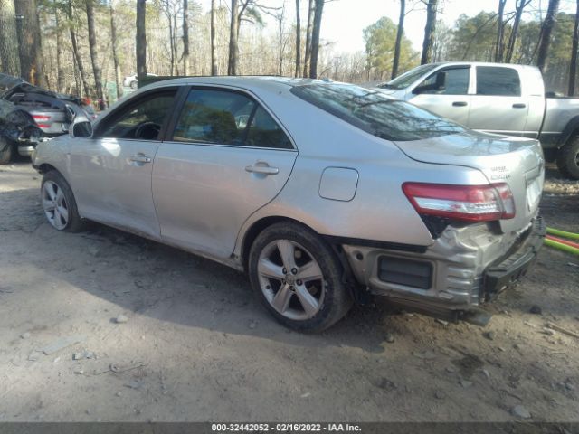 Photo 2 VIN: 4T1BF3EK7AU011070 - TOYOTA CAMRY 