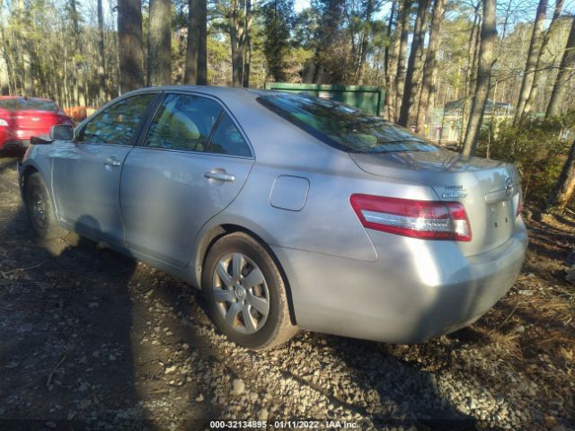 Photo 2 VIN: 4T1BF3EK7AU032307 - TOYOTA CAMRY 