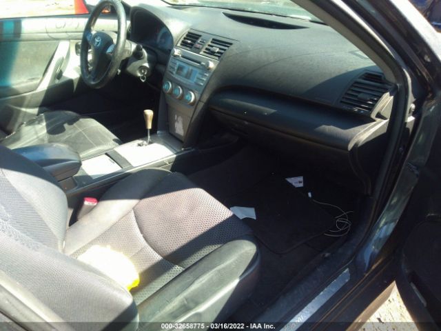 Photo 4 VIN: 4T1BF3EK7AU064917 - TOYOTA CAMRY 