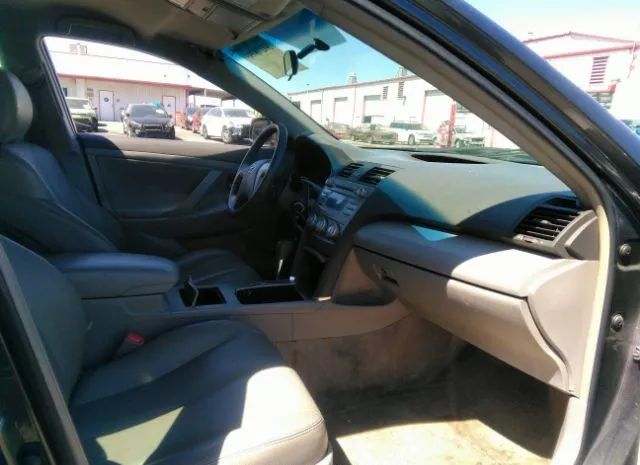 Photo 4 VIN: 4T1BF3EK7AU078056 - TOYOTA CAMRY 