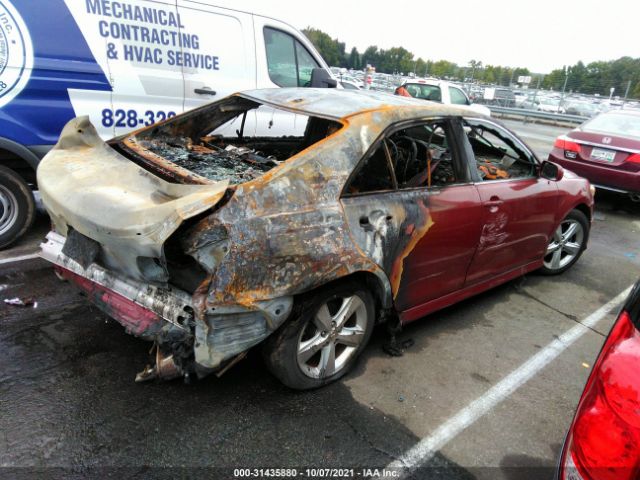 Photo 3 VIN: 4T1BF3EK7AU079062 - TOYOTA CAMRY 