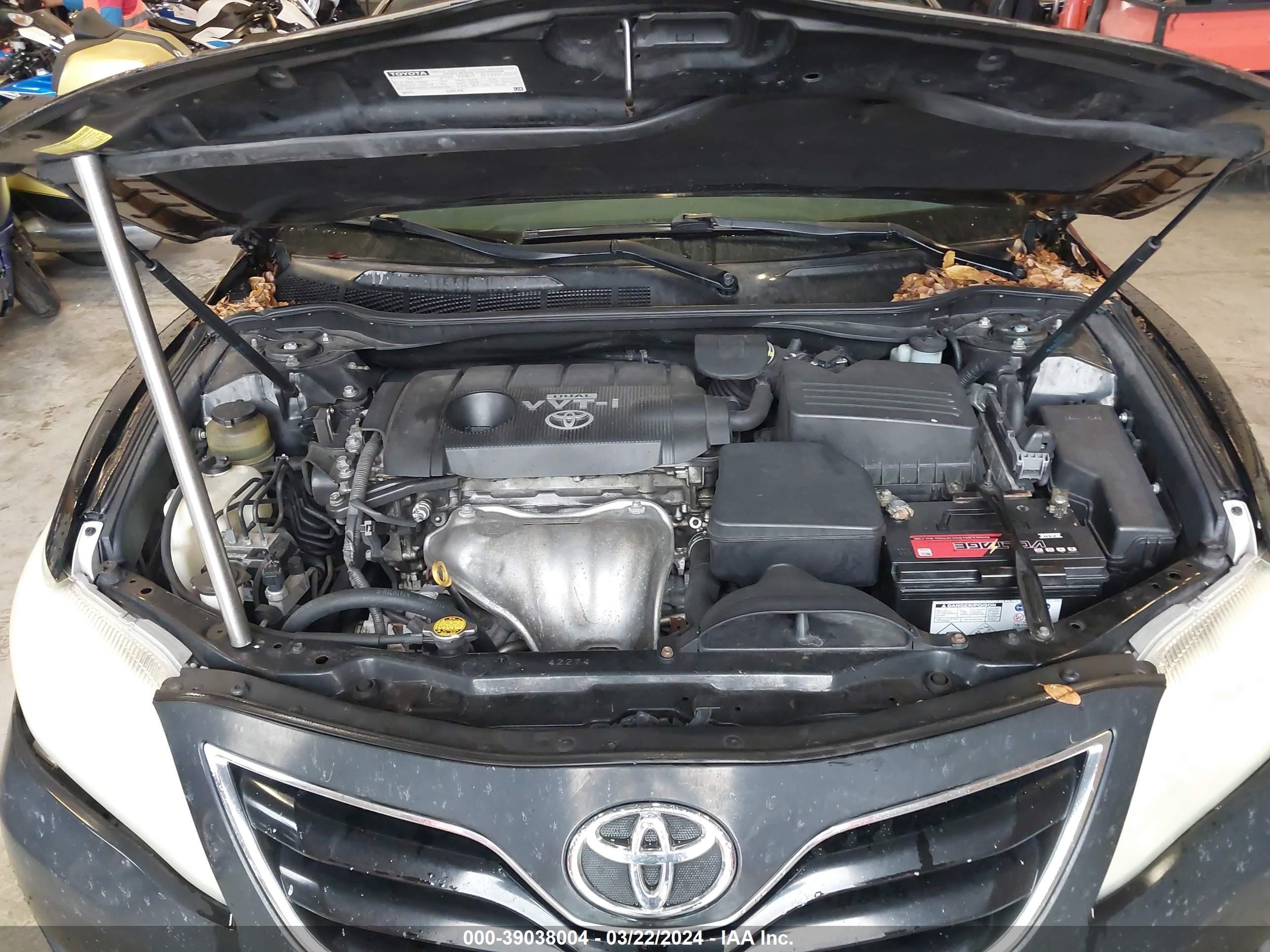 Photo 9 VIN: 4T1BF3EK7AU081698 - TOYOTA CAMRY 