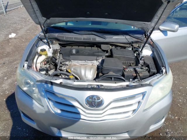 Photo 9 VIN: 4T1BF3EK7AU085525 - TOYOTA CAMRY 