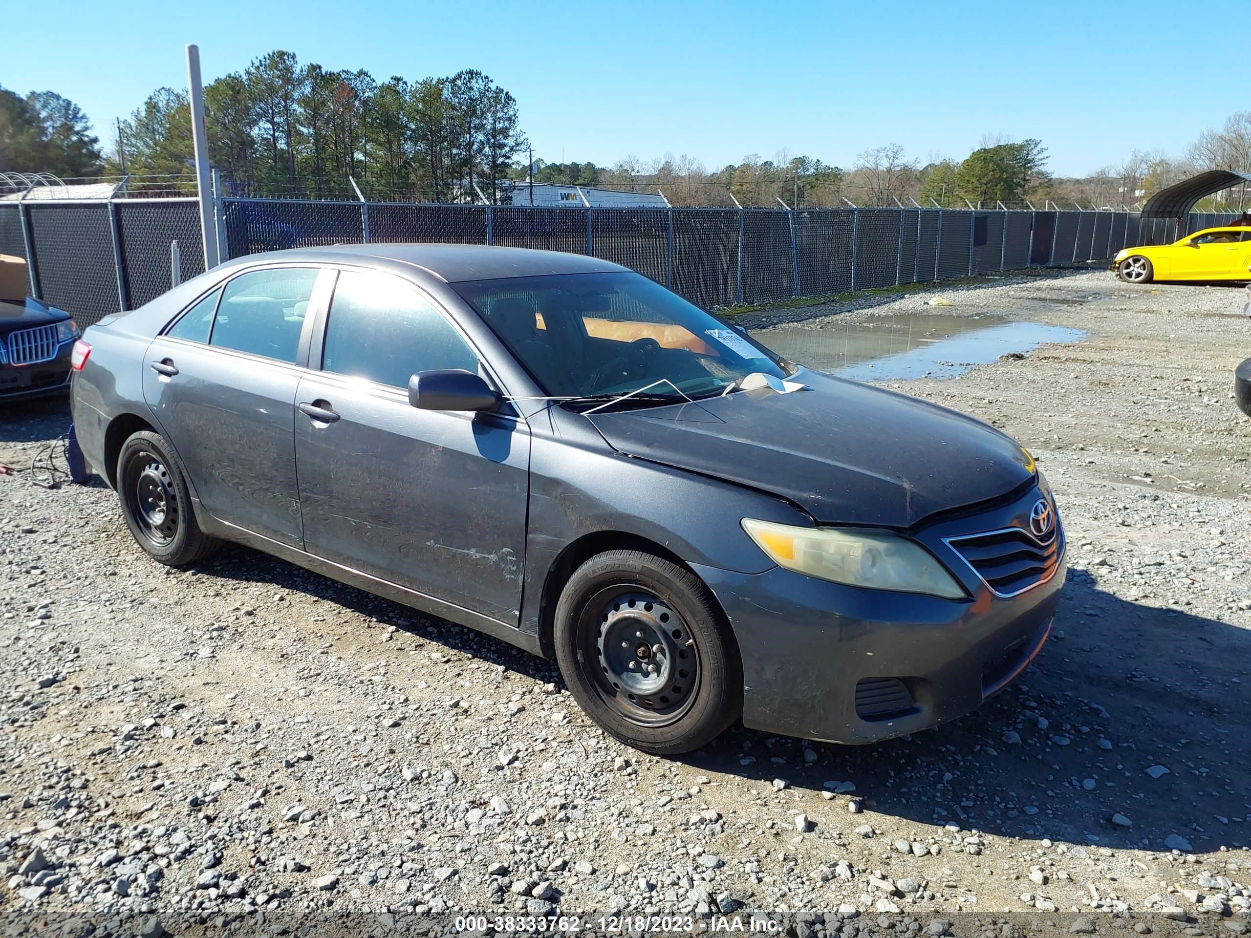 Photo 0 VIN: 4T1BF3EK7AU097061 - TOYOTA CAMRY 