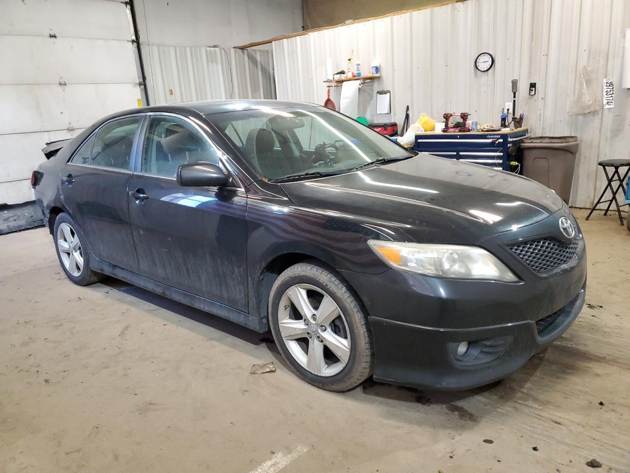 Photo 3 VIN: 4T1BF3EK7AU104459 - TOYOTA CAMRY 