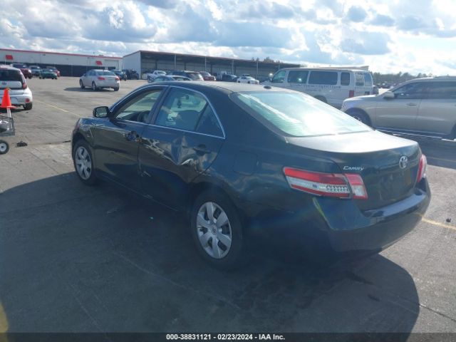 Photo 2 VIN: 4T1BF3EK7AU510838 - TOYOTA CAMRY 