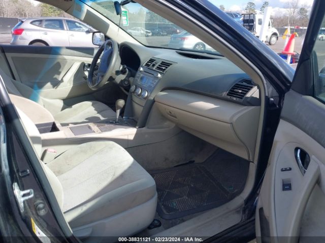 Photo 4 VIN: 4T1BF3EK7AU510838 - TOYOTA CAMRY 