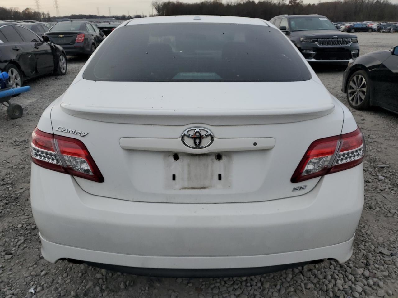 Photo 5 VIN: 4T1BF3EK7AU519233 - TOYOTA CAMRY 