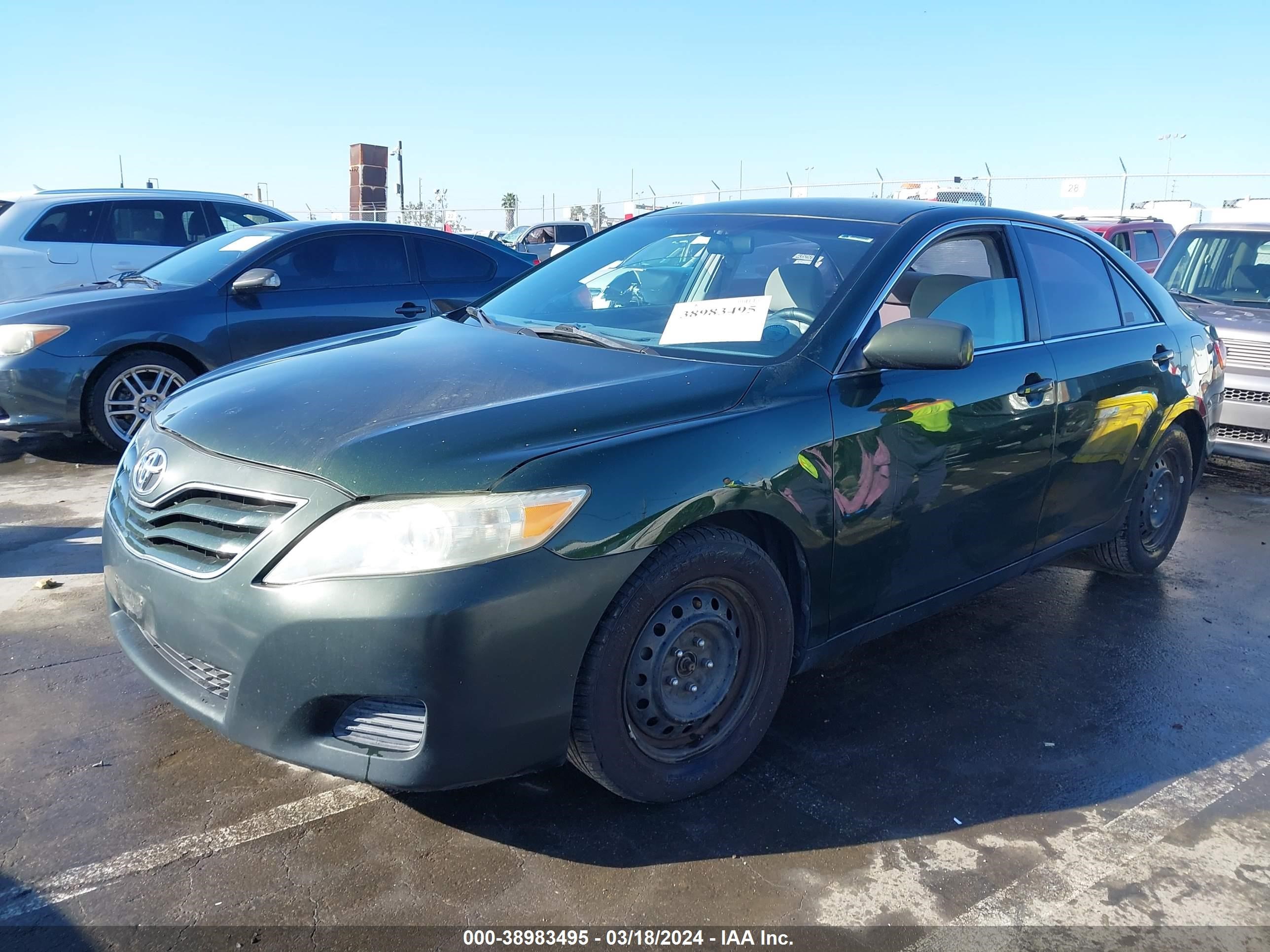 Photo 1 VIN: 4T1BF3EK7AU525257 - TOYOTA CAMRY 