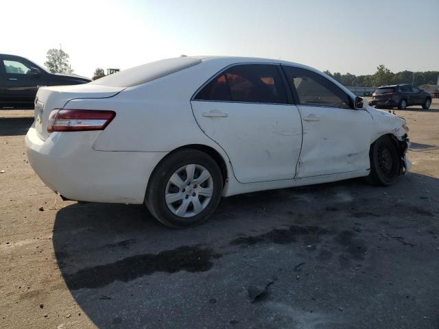 Photo 2 VIN: 4T1BF3EK7AU558758 - TOYOTA CAMRY BASE 