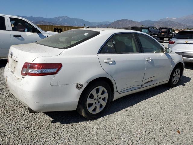 Photo 2 VIN: 4T1BF3EK7AU562017 - TOYOTA CAMRY BASE 