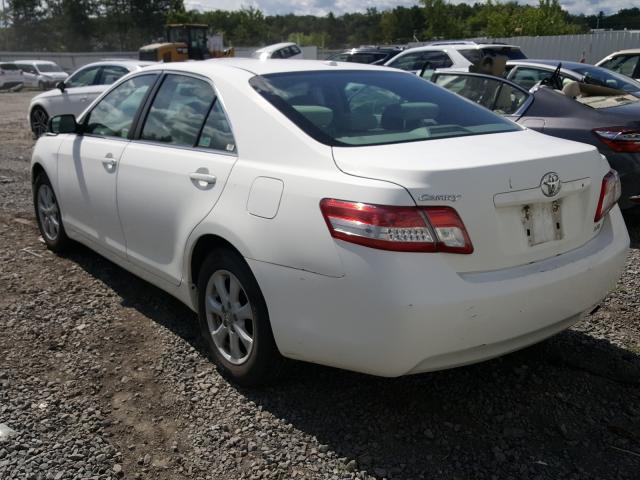 Photo 2 VIN: 4T1BF3EK7AU565144 - TOYOTA CAMRY BASE 